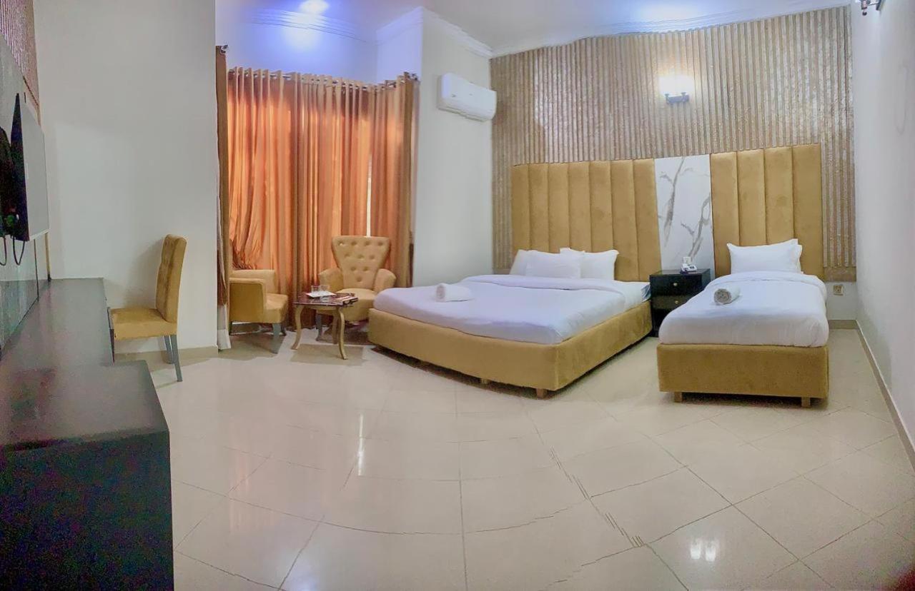 Royal Serena Residency Islamabad Buitenkant foto