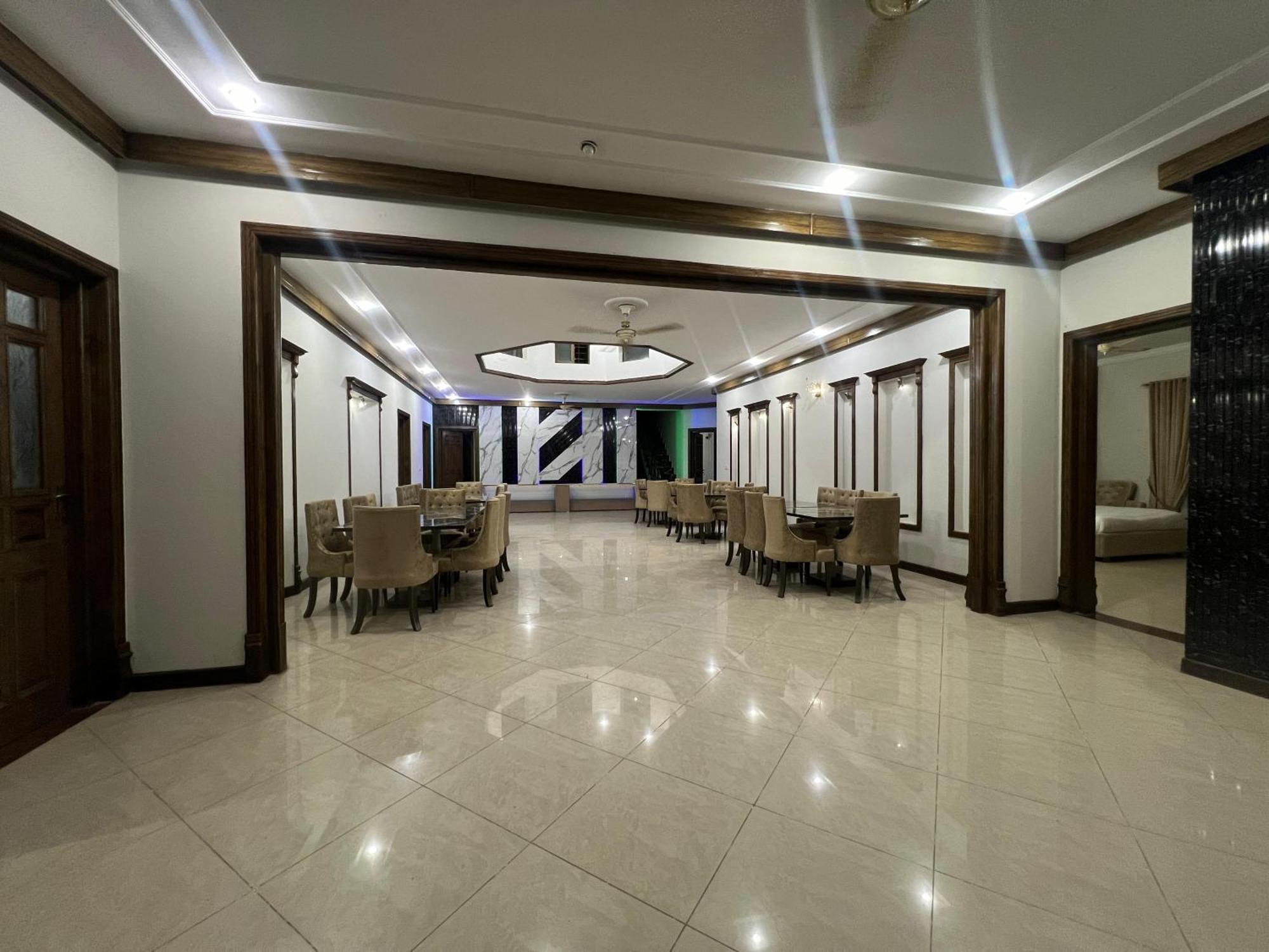 Royal Serena Residency Islamabad Buitenkant foto